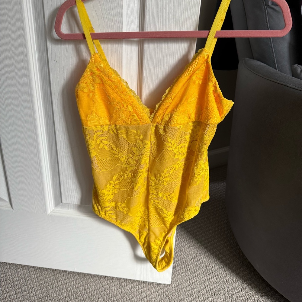 NBD Sunny Yellow Lace Bodysuit